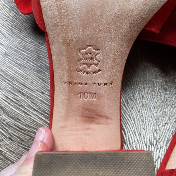 Red Suede Sandals Gold Buckle Trina Turk Size 10 - Picture 6 of 6